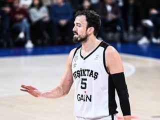 Beşiktaş, Sertaç Şanlı ile yollarını ayırdı