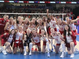 A Milli Kadın Voleybol Takımı'nın, VNL 3. hafta kadrosu açıklandı