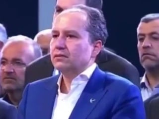 Fatih Erbakan, Ali Hamaney'in cenaze töreninde gözyaşlarını tutamadı