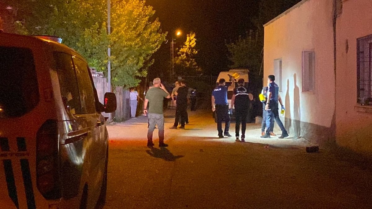 Elazığ'da silahlı saldırı: 4 kişi yaralandı