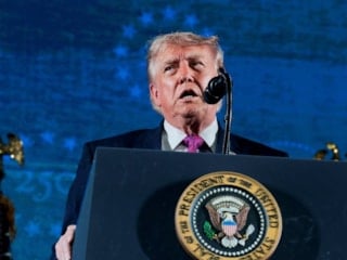 Donald Trump: Amerika asla komünist bir ülke olmayacak