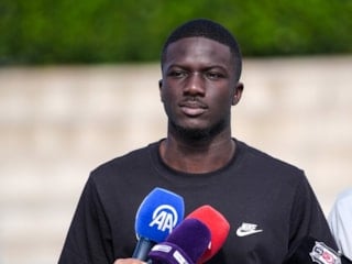 Beşiktaş'ın yeni transferi Kassoum Ouattara: Meydan okumaya geldim