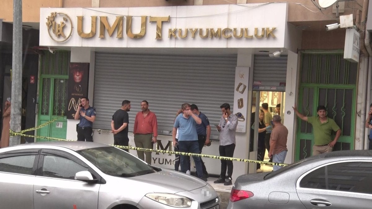 Maltepe'de silahlı kuyumcu soygunu