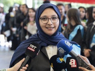 Kahramanmaraş'ta enkazdan 248. saatte kurtarılan Aleyna mezun oldu