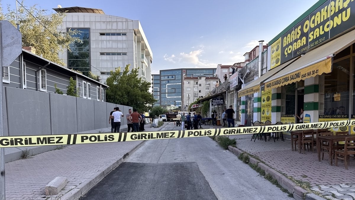 Elazığ'da silahlı saldırı: 4 kişi yaralandı