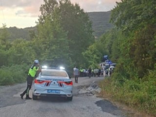 Kastamonu'da şarampole yuvarlanan forkliftin altında kalan işçi öldü