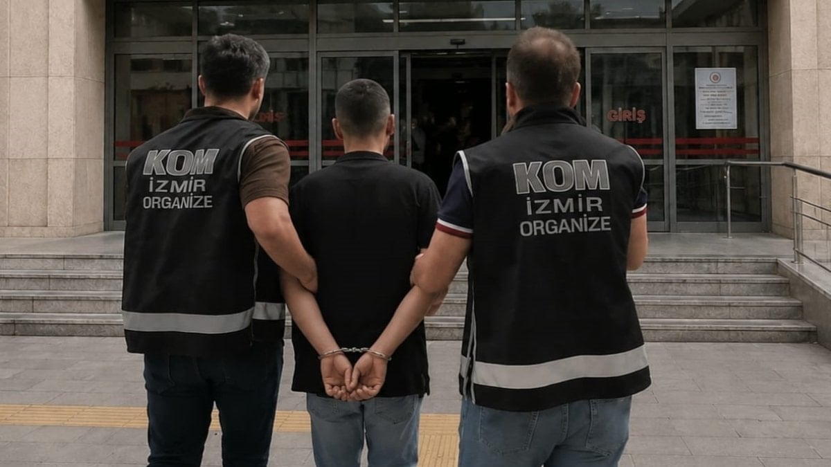 İzmir'de Silah Kaçakçılığı Operasyonu: 1 Tutuklama