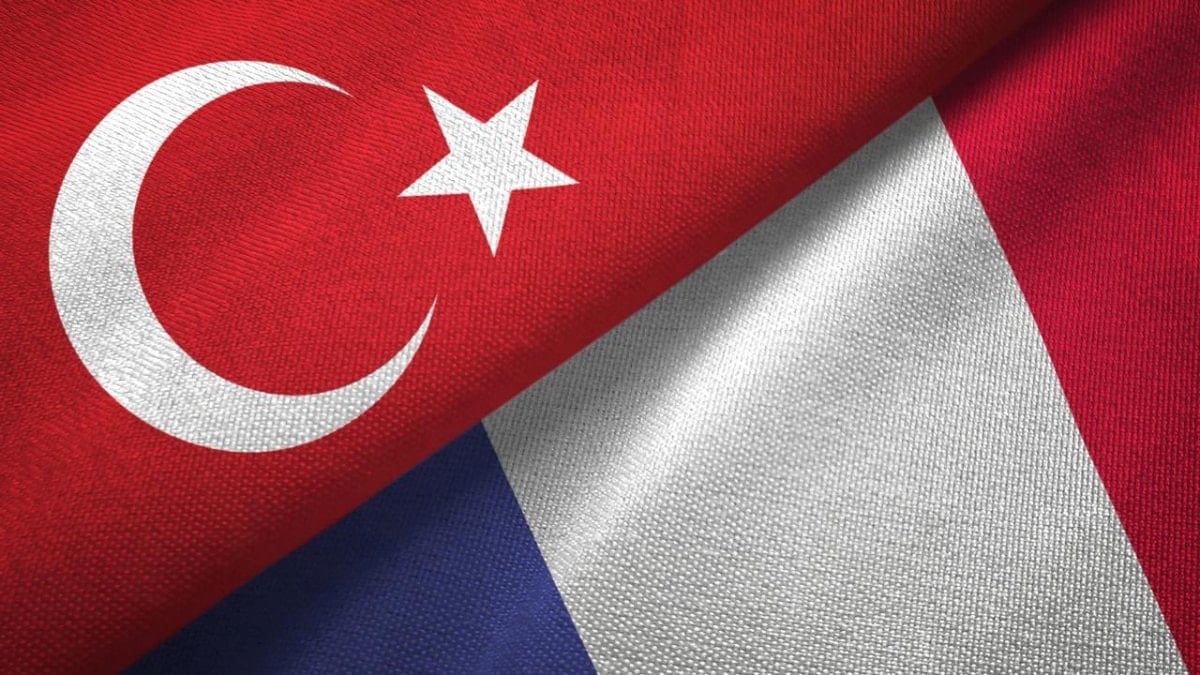 İngiliz Basını: Fransa Türkiye ile İlişkilerini Yeniden Düzenlemeyi Planlıyor