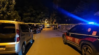 İstanbul'da çalıntı motosikletle silahlı saldırı
