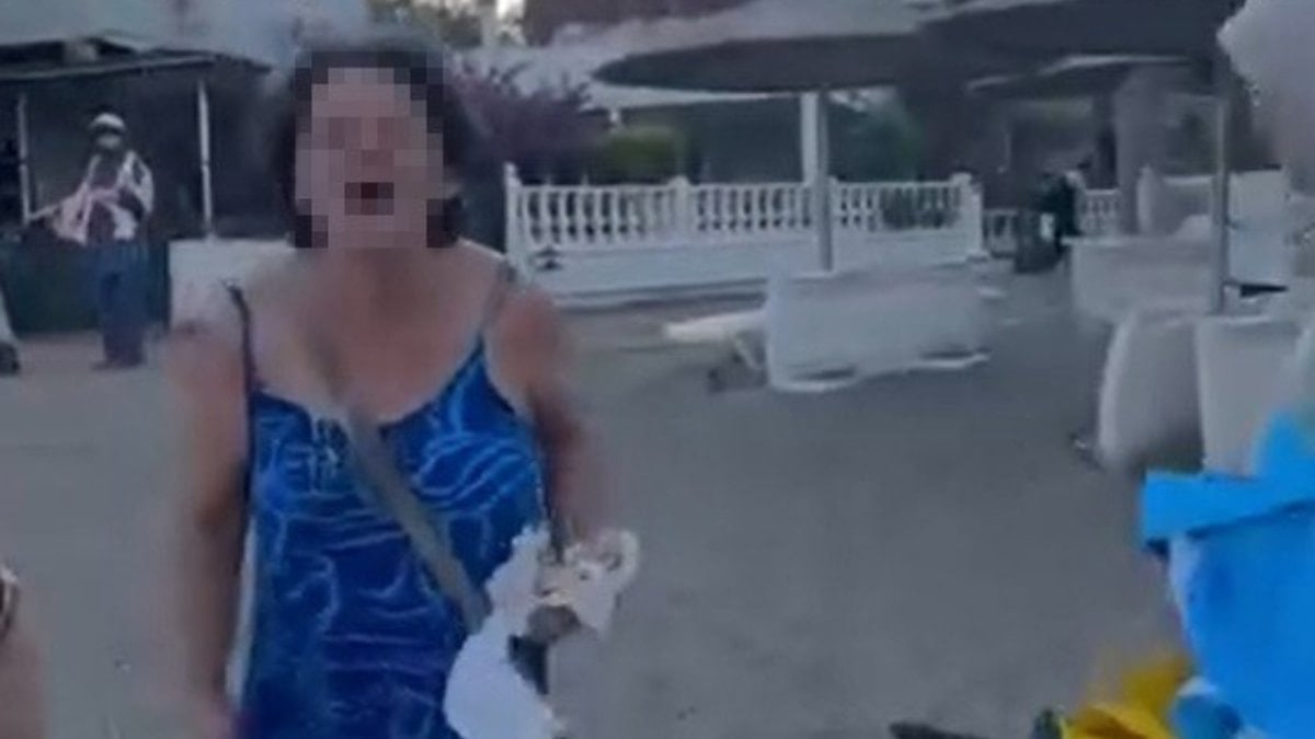 İzmir'de Plajda Anne ve Kızına Hakaret Eden Kadın Gözaltına Alındı