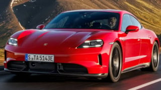 Porsche, Çin'deki bayilerini kapatmaya başladı: İşte nedeni