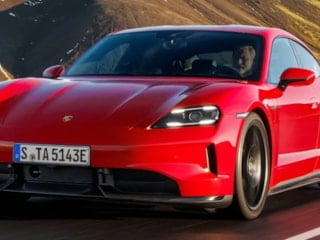 Porsche, Çin'deki bayilerini kapatmaya başladı: İşte nedeni