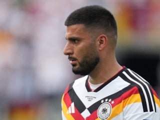 Hamit Altıntop'tan Deniz Undav sözleri: Bize farklı hedefleri olduğunu söyledi