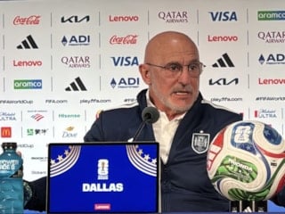 Luis de la Fuente: Cristiano Ronaldo'dan üstün olmaya çalışacağız