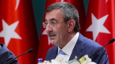Cevdet Yılmaz: Bu yıl Türkiye için 'zirveler yılı'