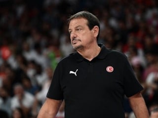 Ergin Ataman: Avrupa'nın en güçlü takımı olarak gösteriliyoruz