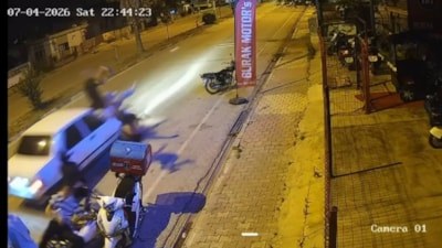 Osmaniye'de 4 yayaya çarpıp kaçtı