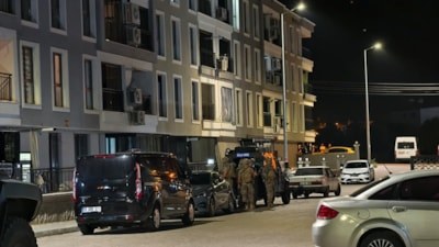 Aydın'da pencereden tüfekle ateş açan şüpheliye müdahale