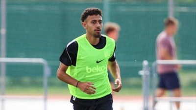 Beşiktaş'ın yeni transferi İlhan Fakılı, takımla ilk kez çalıştı