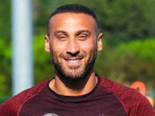 Cenk Tosun, Fatih Karagümrük'e transfer oldu