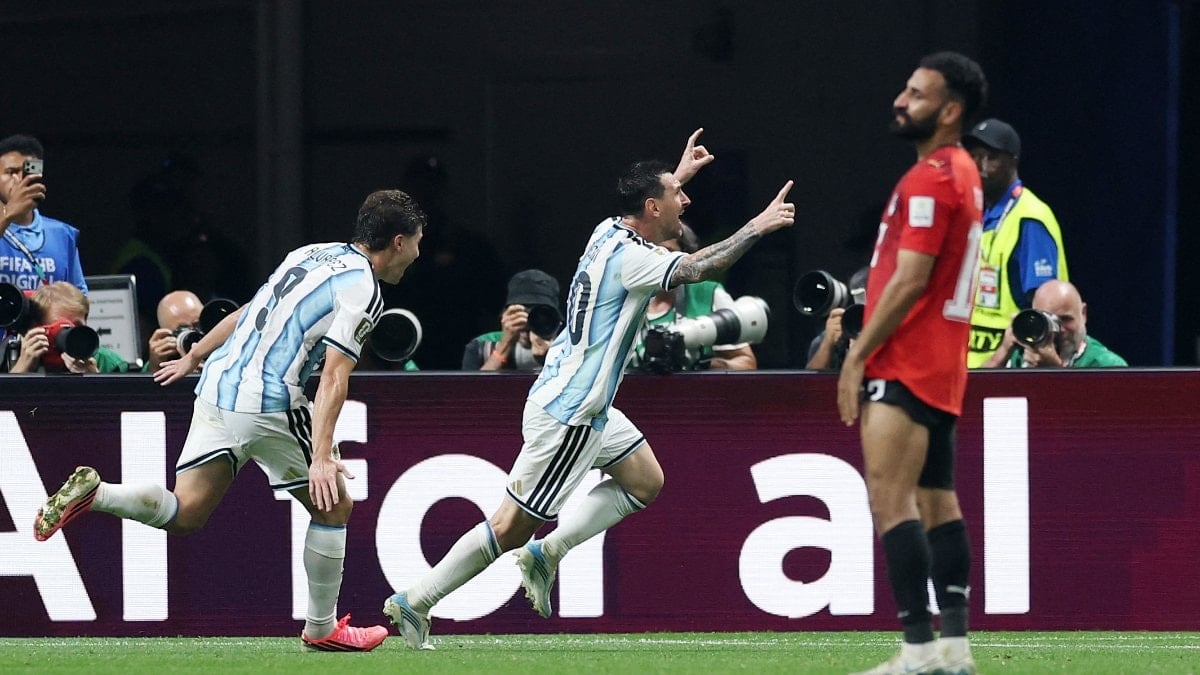 Arjantin Mısır'ı 3-2 yenerek çeyrek finale çıktı