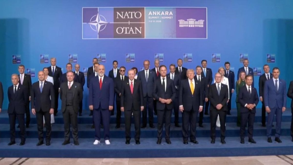 NATO liderleri Ankara'da aile fotoğrafında buluştu