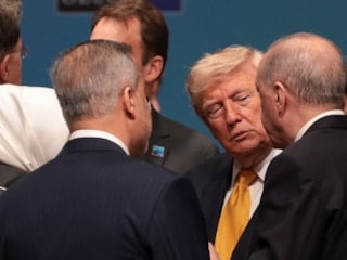 Zirve toplantısı başlarken Cumhurbaşkanı Erdoğan ile Trump konuştu