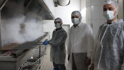 'Tire Şiş Köfte' NATO Zirvesi'nde dünya liderlerine ikram edildi
