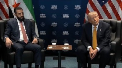 Donald Trump: Şara herkesin saygı duyduğu bir isim, Suriye terör listesinden çıkacak