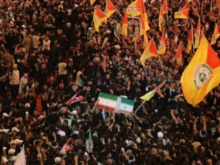 Hamaney'in naaşı Kerbela'ya getirildi