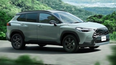 Toyota Corolla Cross yeni versiyonuna kavuştu: İşte fiyatı ve özellikleri