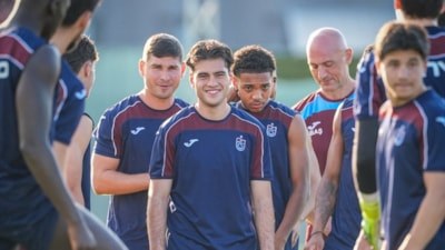 Aral Şimşir, Trabzonspor'da ilk idmanına çıktı