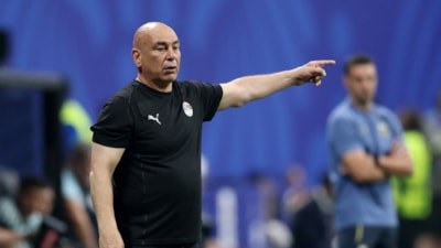 Mısır'da Hüsam Hasan'ın sözleşmesi uzatıldı