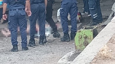 Üsküdar'da denizde erkek cesedi bulundu