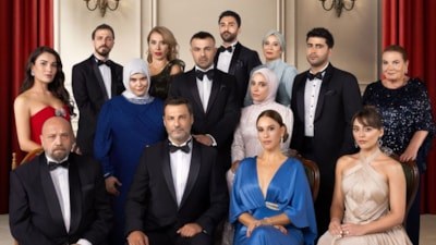 Kızılcık Şerbeti'nden ayrılan oyuncular buluştu! paylaşılan fotoğraf gündem oldu