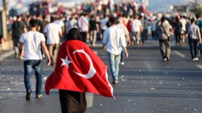15 Temmuz resmi tatil mi? 15 Temmuz 2026 hangi güne denk geliyor?