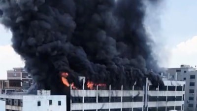 Çin'de fabrikada çıkan yangında 28 kişi öldü