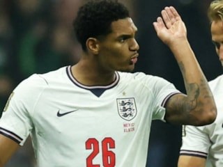 FIFA, İngiliz futbolcu Quansah'ı 2 maçtan men etti
