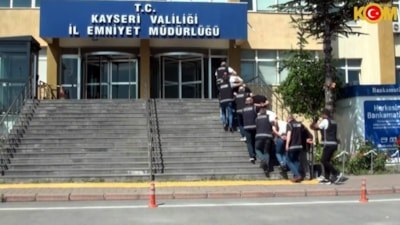 Kayseri merkezli yapay zeka kullanarak sınav sahteciliği yapanlara operasyon: 20 gözaltı