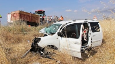 Amasya'da feci kaza: Aynı aileden 3 kişi hayatını kaybetti
