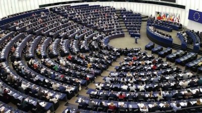 Türk askerine 'istismarcı' iftirasını kabul eden Avrupa Parlamento'suna tepki büyüyor