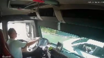 İstanbul'da yol verme tartışmasına otomobilden inen yolcuya 180 bin lira ceza