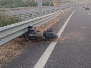 İzmir'de motosiklet eğitmeni kazada hayatını kaybetti