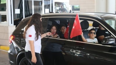 Kapıkule Sınır Kapısı'nda gurbetçi yoğunluğu