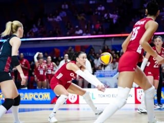 A Milli Kadın Voleybol Takımı, Japonya'yı devirdi
