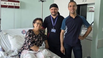 Kahramanmaraş'ta bir öğretmen 29 yıl önce mezun ettiği öğrencisi tarafından ameliyat edildi