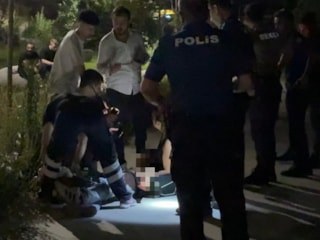 Kayseri'de parkta bıçaklı kavgada 1’i ağır 3 kişi yaralandı