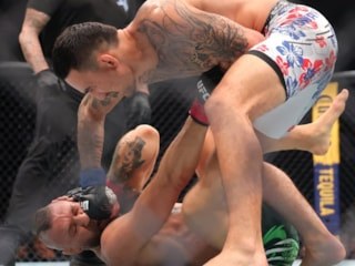 Conor McGregor'dan büyük hayal kırıklığı: 1 dakikada nakavt oldu