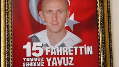 15 Temmuz şehidinin ağabeyi Fuat Yavuz: 253 şehitle biz, 40 yıllık bir oluşumu yok ettik