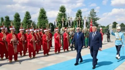 650 yıl sonra yine dünyayı titretti: Dosta güven, düşmana korku veren Mehter’in tarihi
